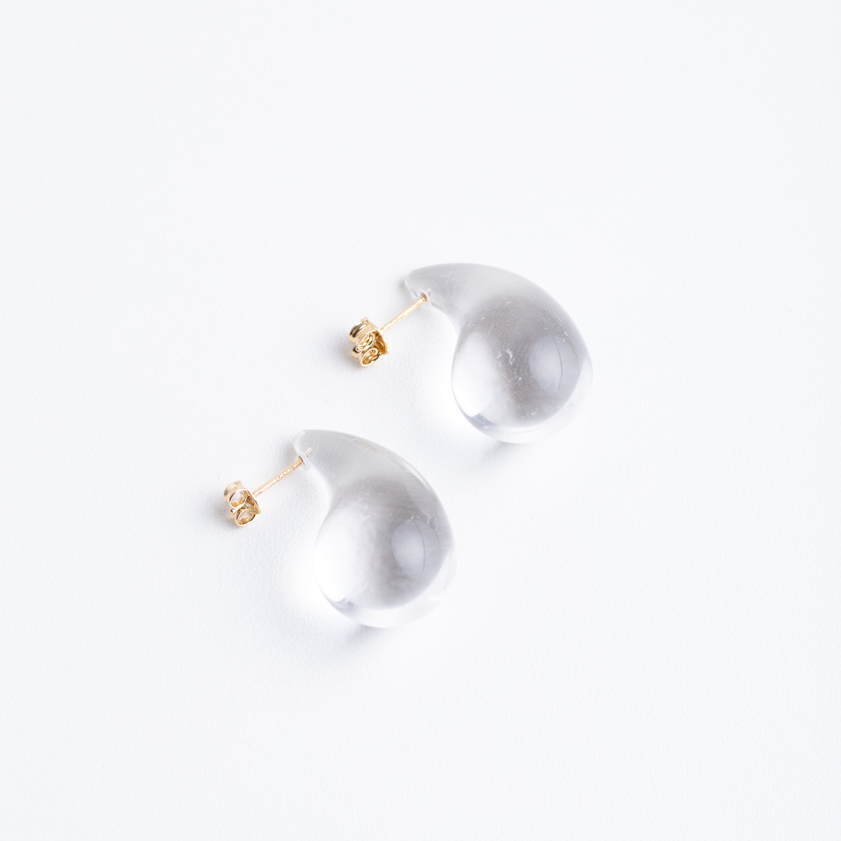 21044 Crystal Drop Acrylic Earrings  24mm